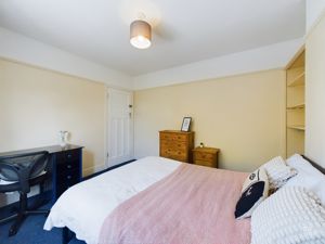 Photo 17- click for photo gallery